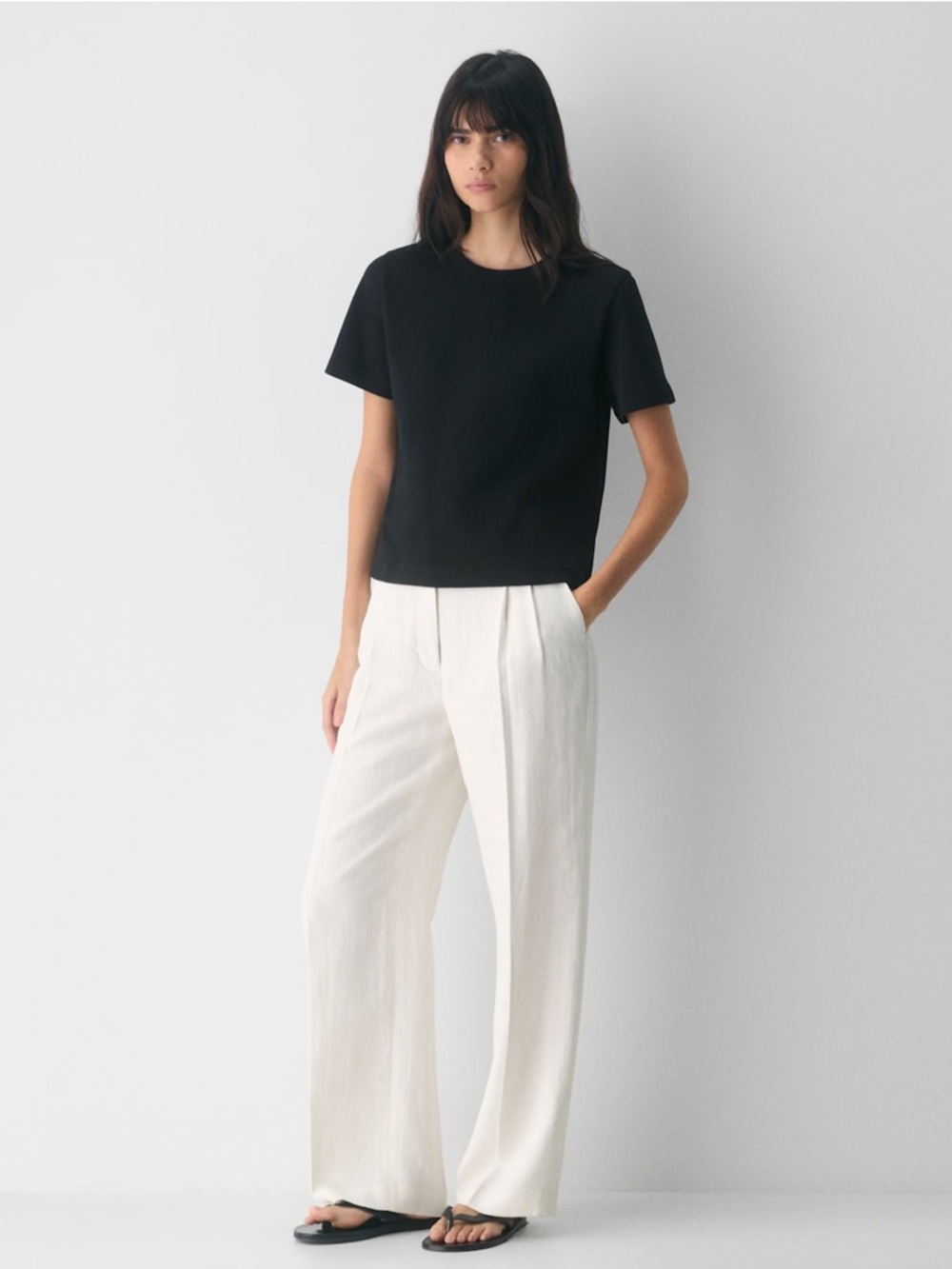 Aritzia
The Effortless Pant™ - Crepette